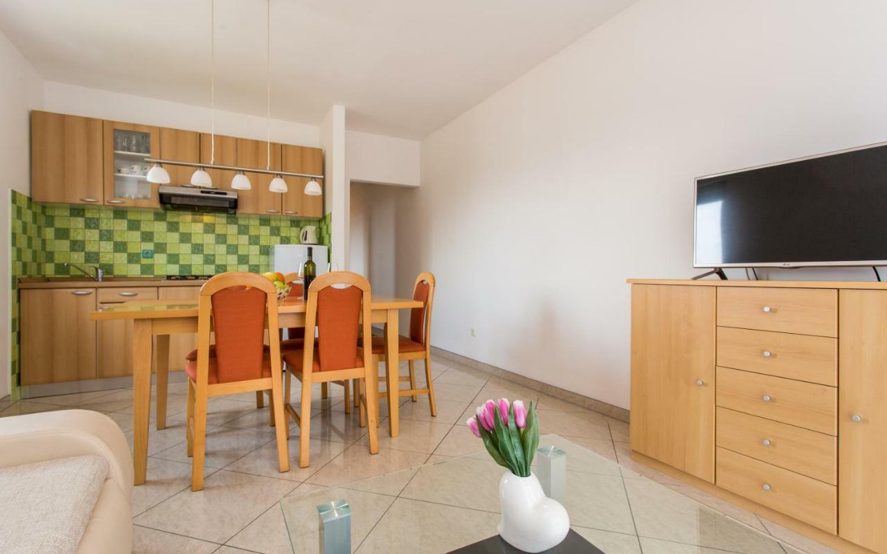 Apartments Kraljic I Baška Extérieur photo